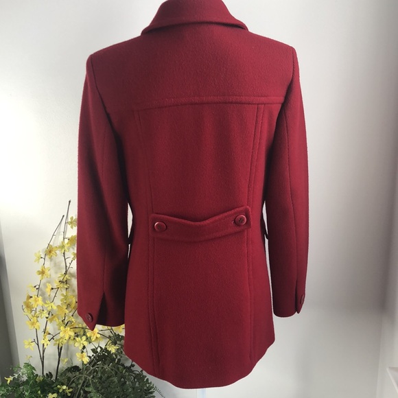 Pendleton - Beautiful Red wool coat. A Classic to complete your winter wardrobe. - Picture 4 of 9
